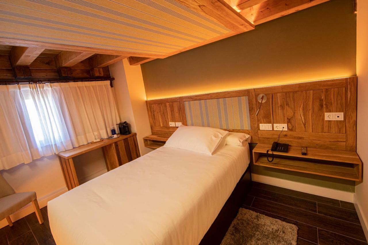 Camarote Hotel Leon Bagian luar foto